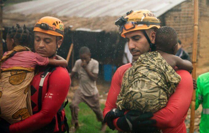 Joint operation rescues hundreds from Cyclone Kenneth in Mozambique