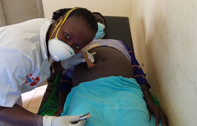 Midwives deployed to the field ensure that women and girls continue to have access to sexual and reproductive health care even during the COVID-19 pandemic.