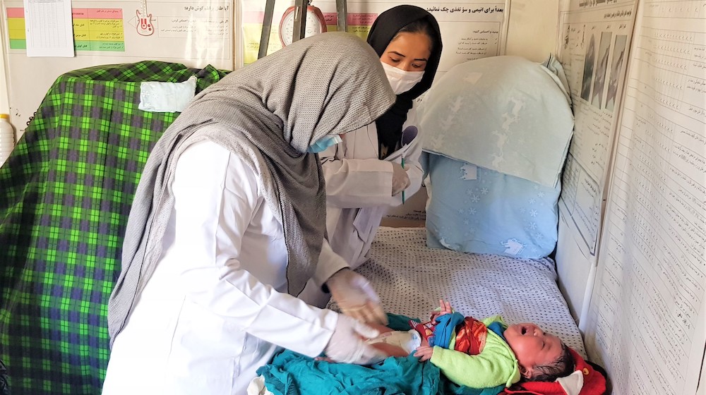 Supporting safe birth amid deteriorating situation in Afghanistan