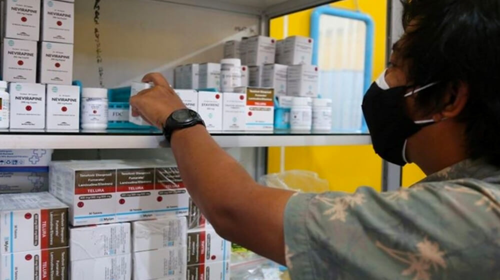 Women with HIV in Indonesia receive medication