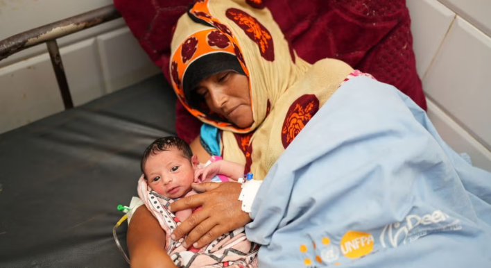SEND AN EMERGENCY BIRTH KIT
