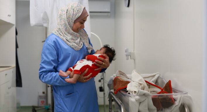 HOW YOU REACHED MIDWIVES IN GAZA